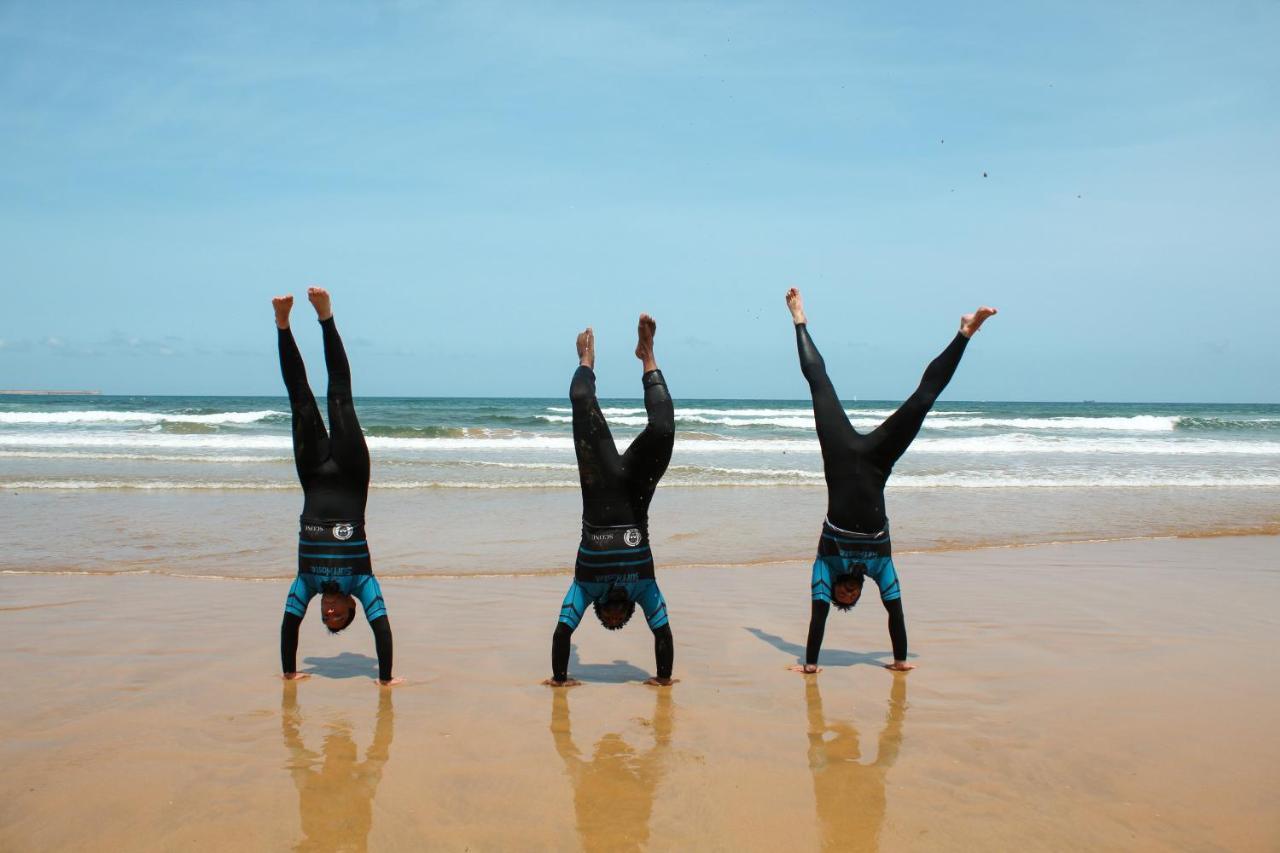Gijon Surf Hostel エクステリア 写真