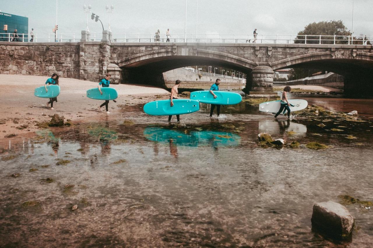 Gijon Surf Hostel エクステリア 写真
