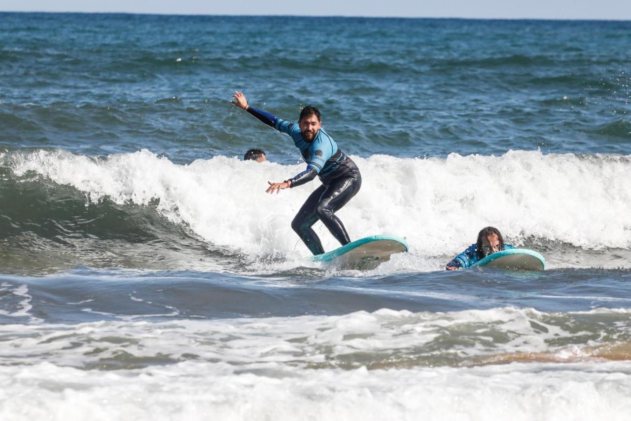 Gijon Surf Hostel エクステリア 写真