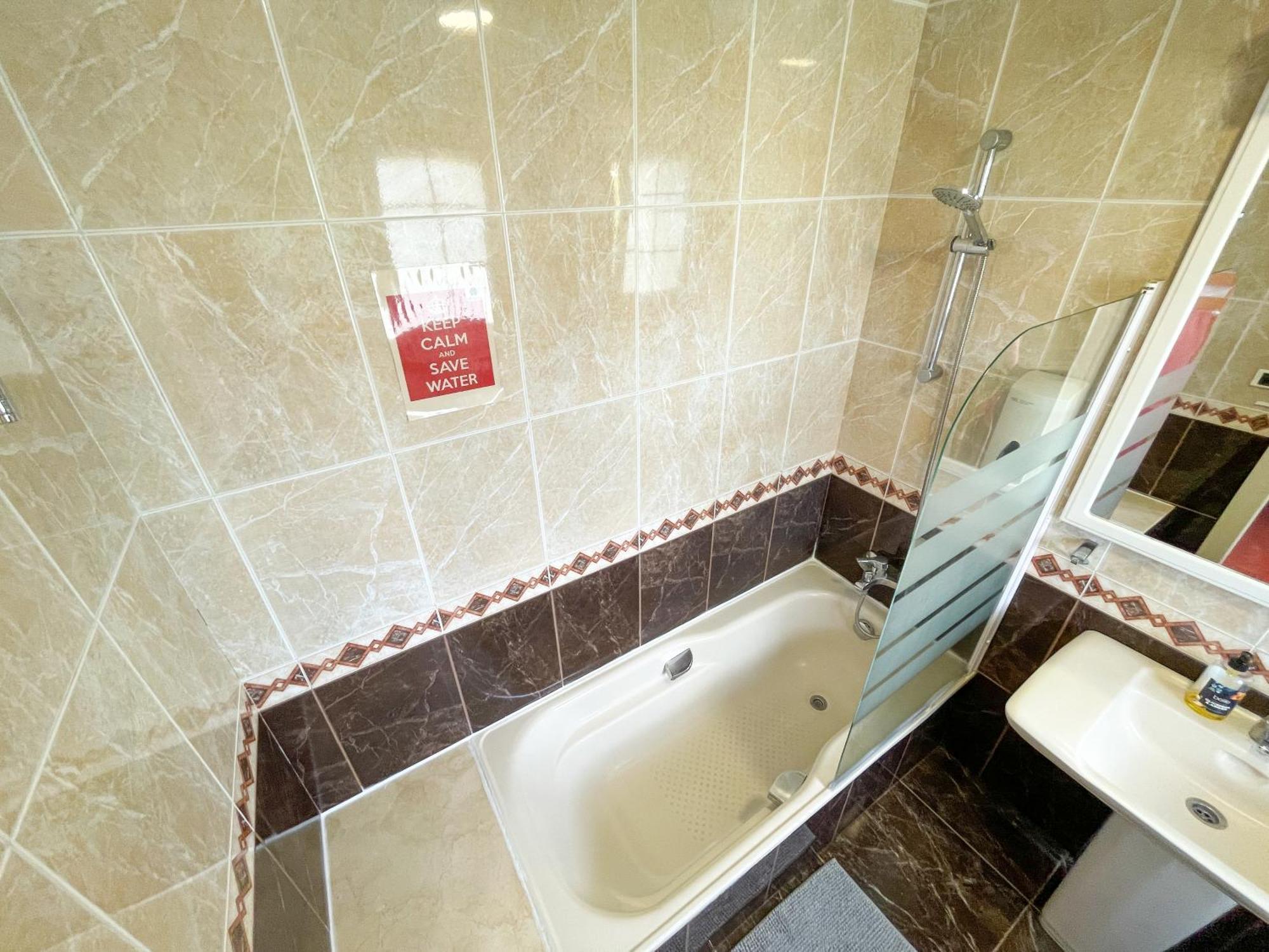Gijon Surf Hostel エクステリア 写真