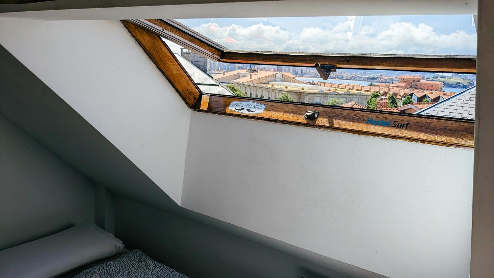 Gijon Surf Hostel エクステリア 写真